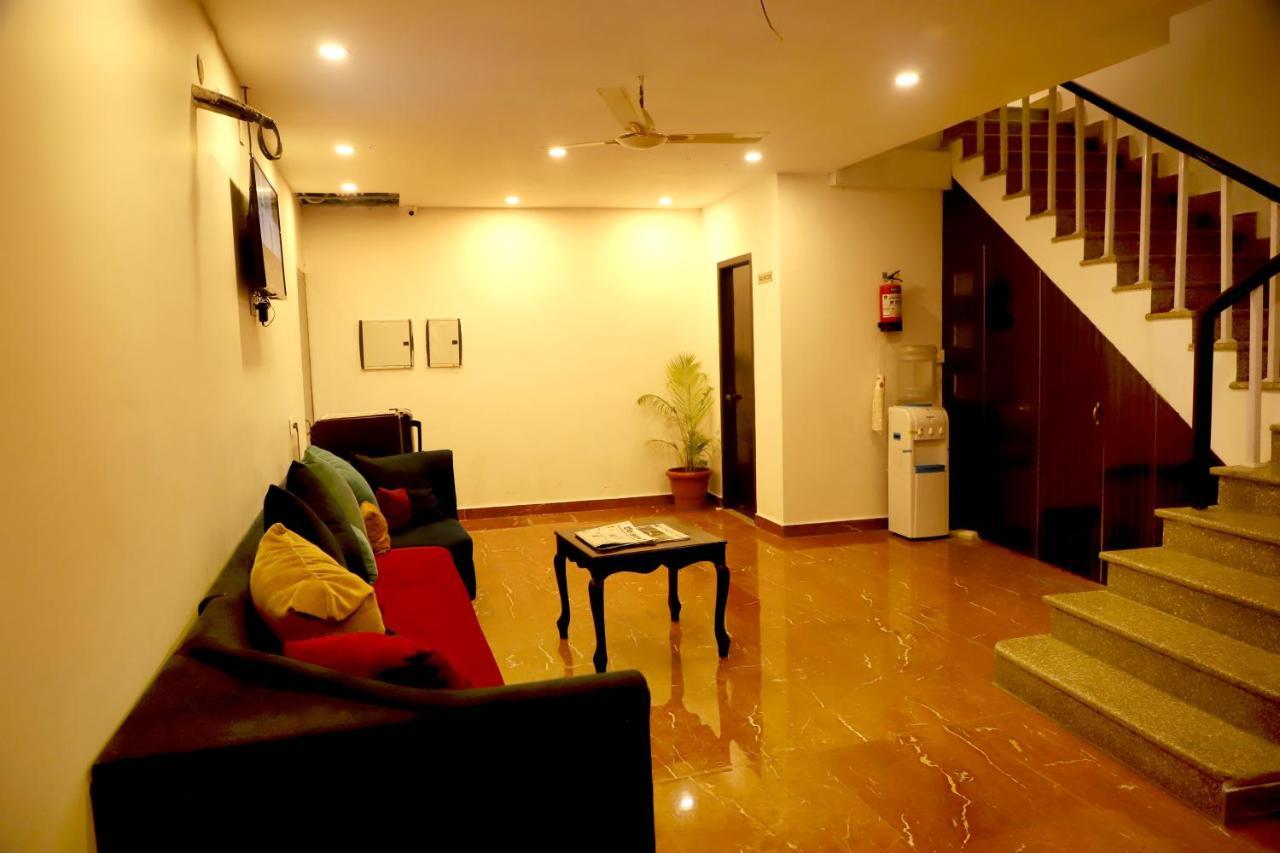 Rishikesh Grand Hotel Exterior photo